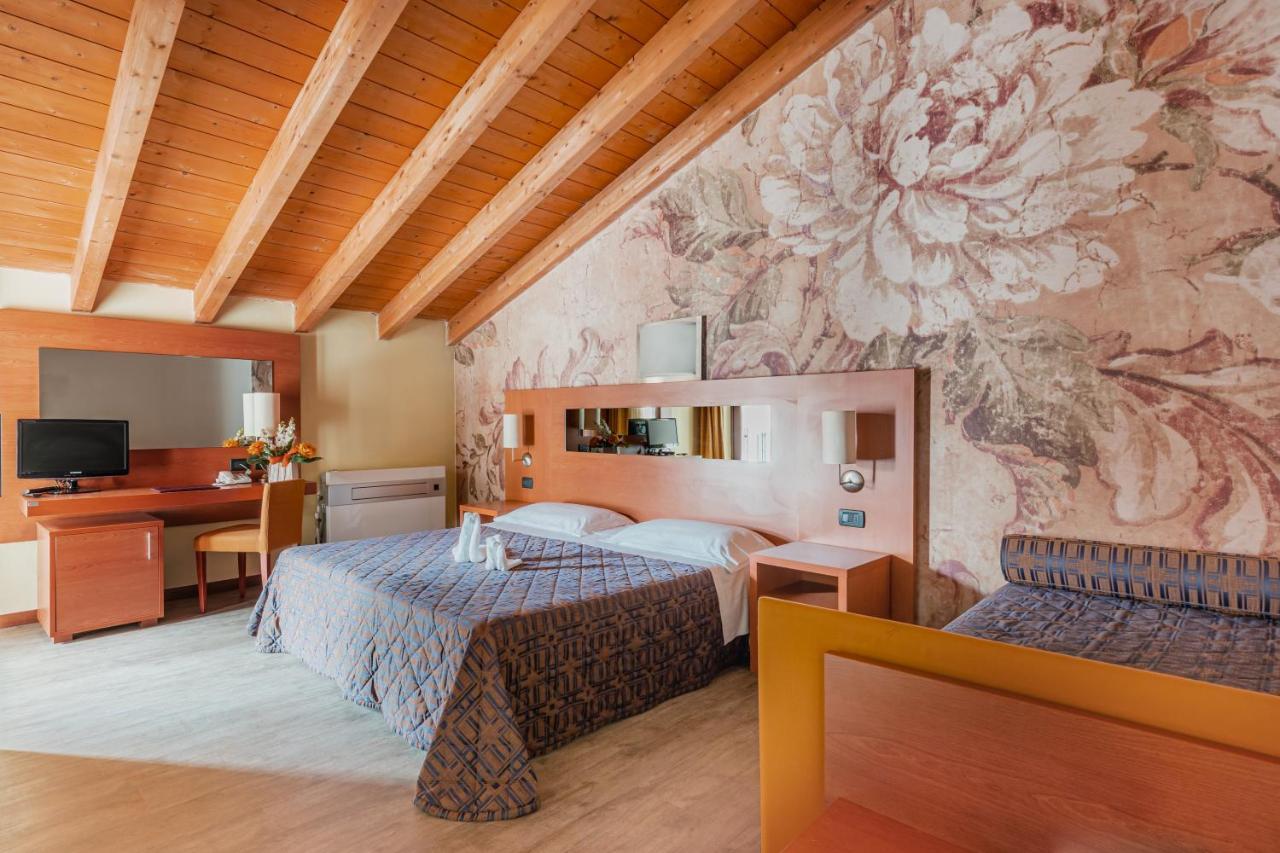 Hotel City Verona San Giovanni Lupatoto Extérieur photo